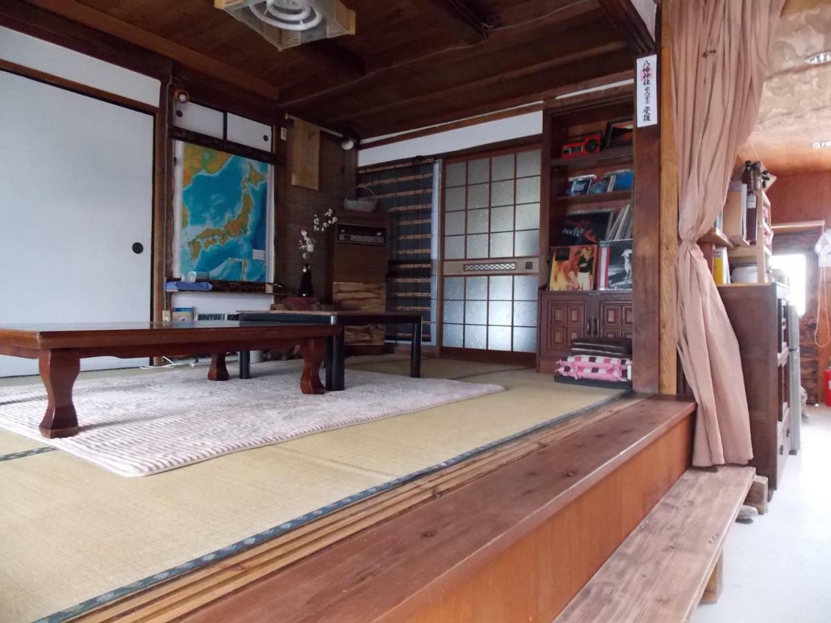Guesthouse Yawara Окаяма Экстерьер фото